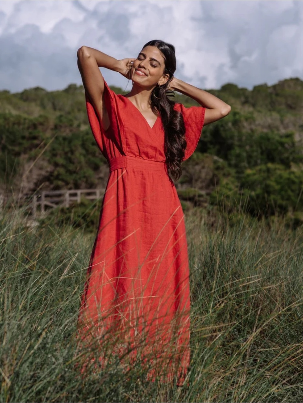 NWT Magic Linen Dress Large